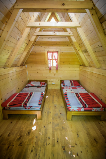 Bedroom 2, Camp Divlja Rijeka, Foča