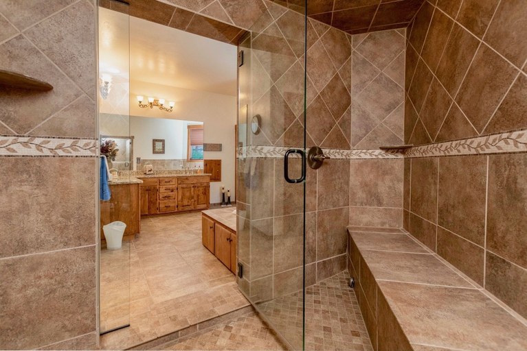 Bathroom 5, Elk Summit Vacation Home At Windcliff 5 Bedroom Home by RedAwning, Larimer