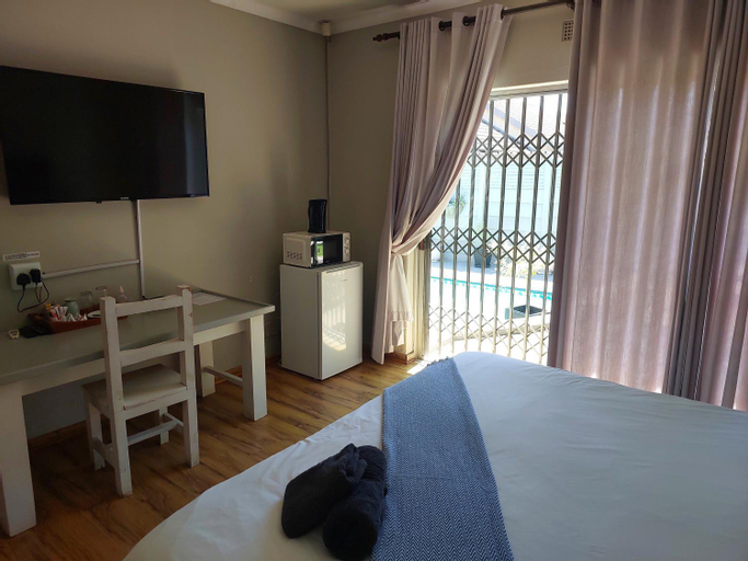 Bedroom 2, UNIQUE BnB, Zululand