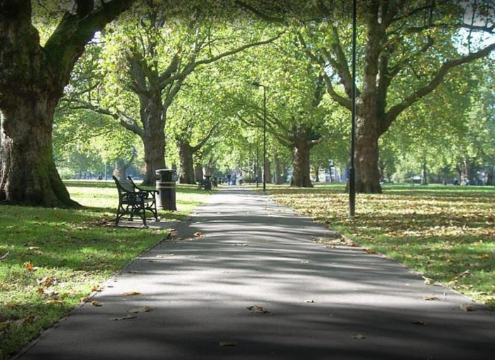 Others 4, Stunning 1-bed Apartment in London, London