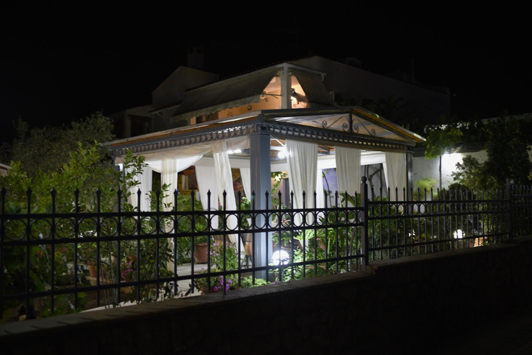 Others 2, Lf Suites - Irene, Central Greece