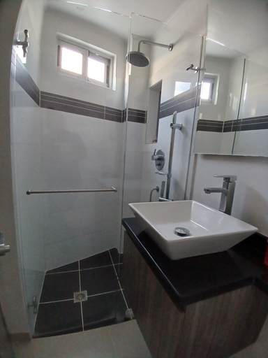 Bathroom 4, 306 Moderno Aparta-Suite en Versalles Tipo Loft - Cali Tower Suites & Lofts, Santiago de Cali