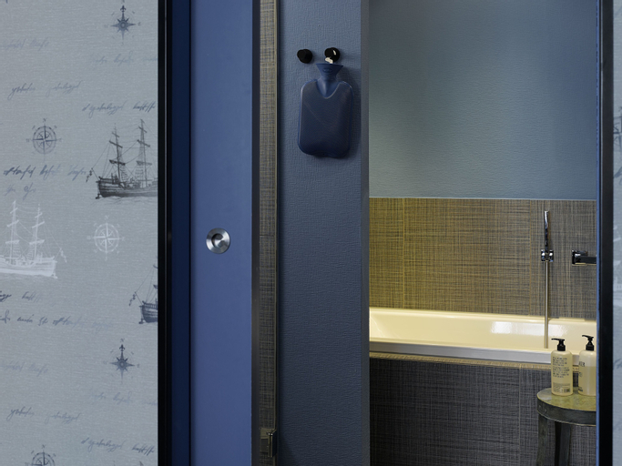 Bathroom 14
