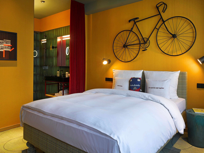 Bedroom 4, 25hours Hotel The Trip, Frankfurt am Main