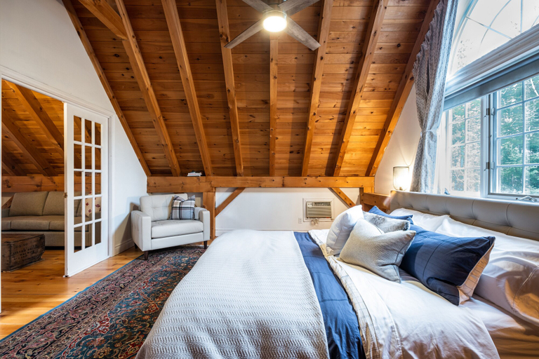 Bedroom 2, Maison Napoleon, Les Laurentides