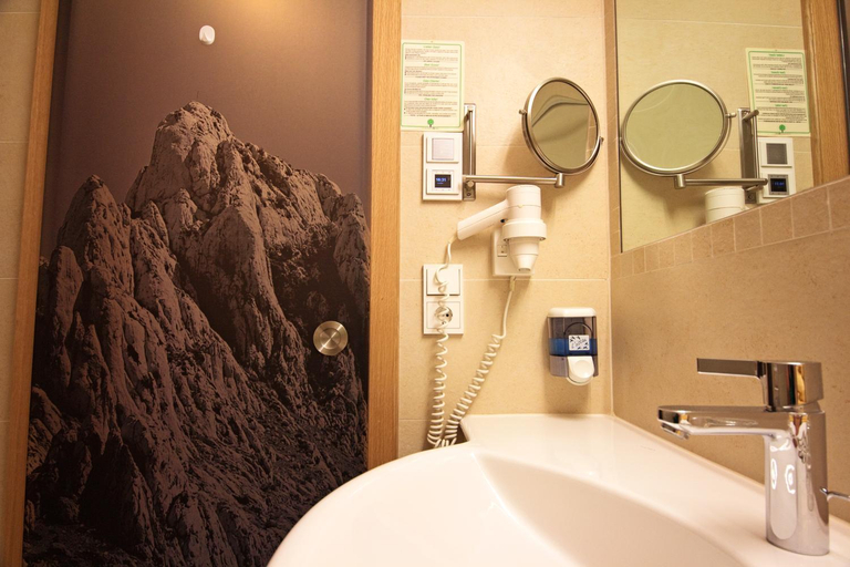 Bathroom 4, Hotel Garni Entstrasser, Kitzbühel