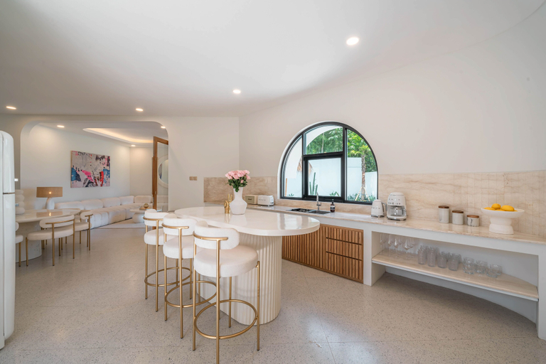Food & Drinks 5, Villa Hawk : Aesthetically Pleasing 4BR Villa In Central Canggu, Badung