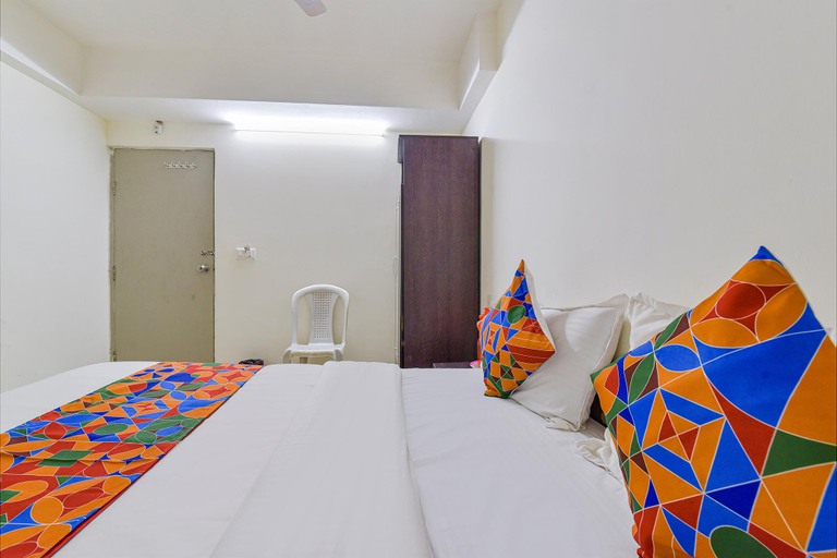 Bedroom 3, Via Himalaya Inn, Ahmadabad