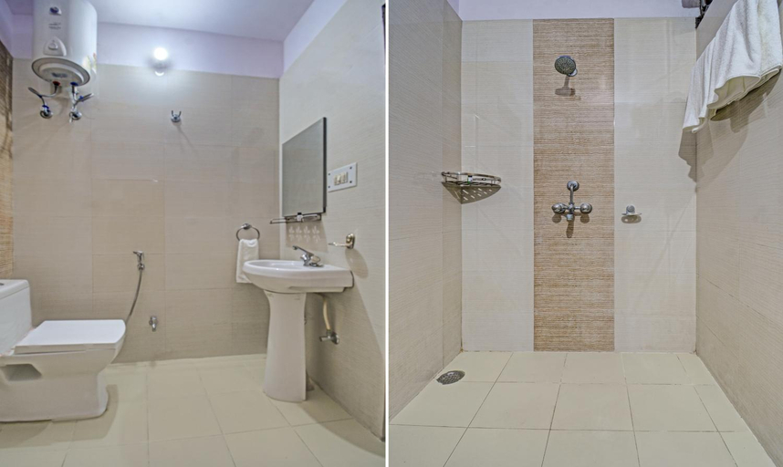 Bathroom 4, Treebo New Rockwell Vivek Vihar, Jaipur