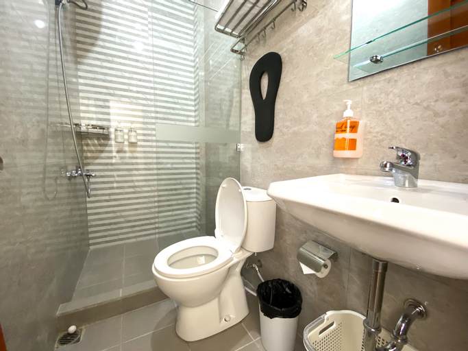 Bathroom 6