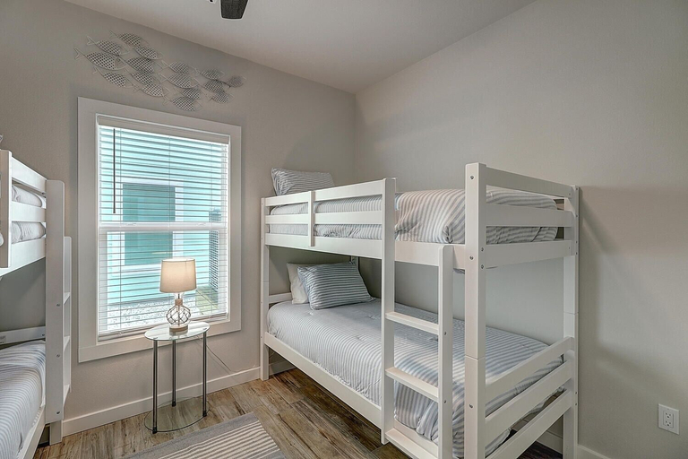 Room 5, Copano Breeze 3 Bedroom Home by RedAwning, Aransas