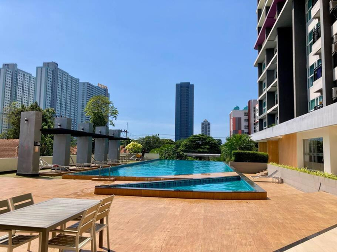 Others 4, La Santir by PSR, Pattaya