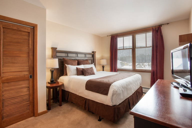 Room 4, Zephyr Mountain Lodge, Condo | Balcony Slopes View (Select-Rated Condo 1620), Grand