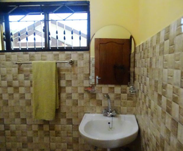 Others 5, Mgulani Lodge Hotel, Temeke