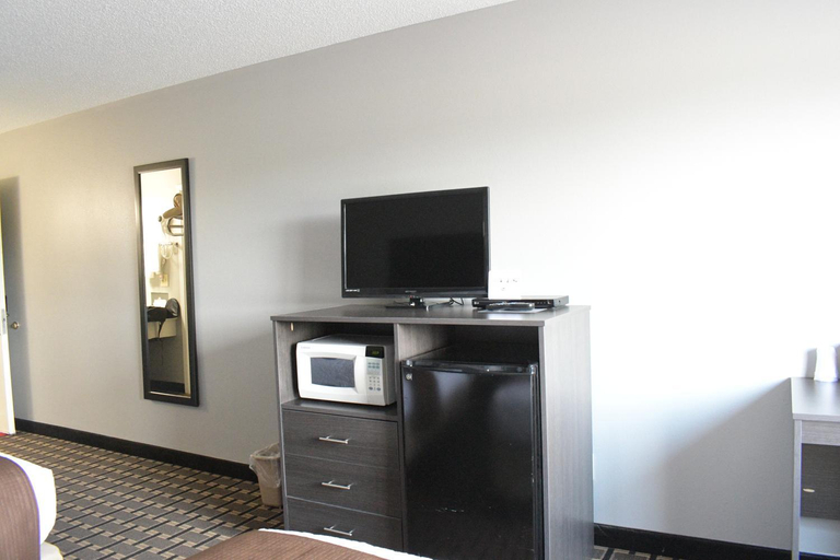 Others 3, Adams Inn and Suites, Adams