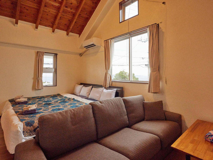 Bedroom 24