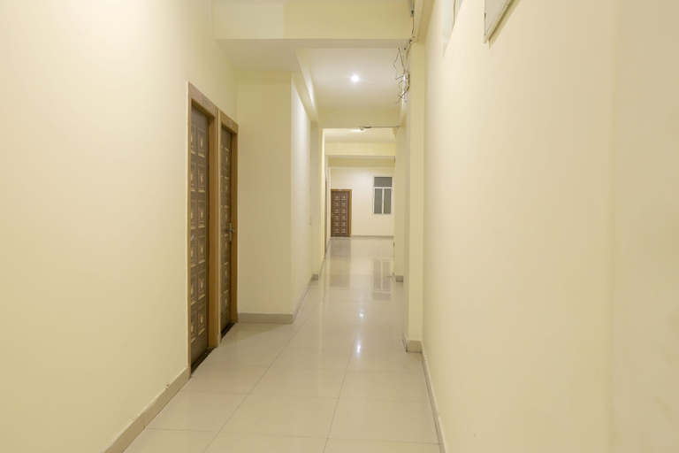 Others 5, Hotel Lemon Suites & Banquet Noida Sector 62, Gautam Buddha Nagar