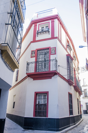 Exterior & Views, Hostal Callejón del Agua, Sevilla