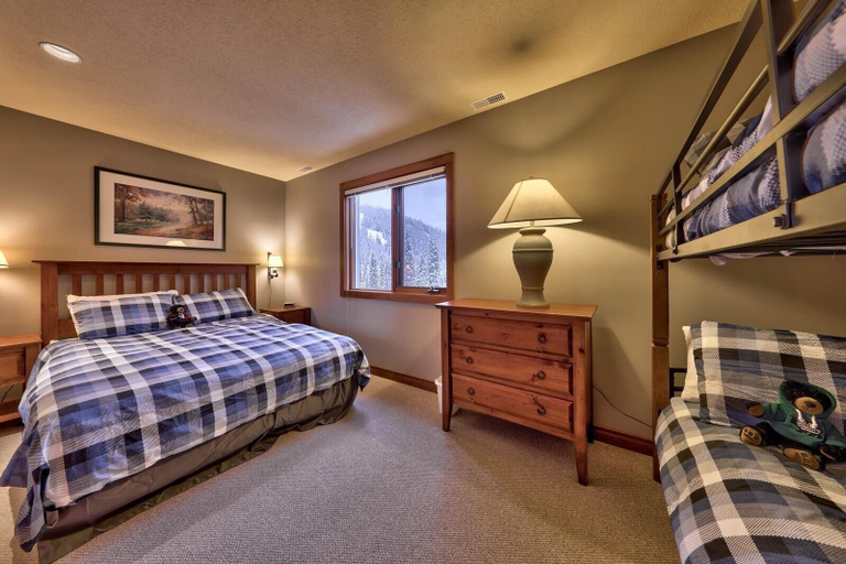 Bedroom 3, Timberline Village #14 By Bear Country, Thompson-Nicola