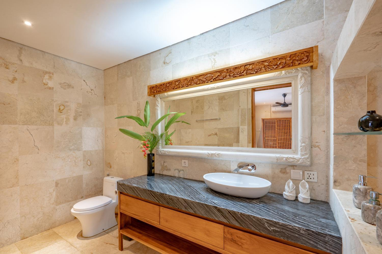 Bathroom 4, Aqua Nusa - Luxury Lembongan Villas, Klungkung