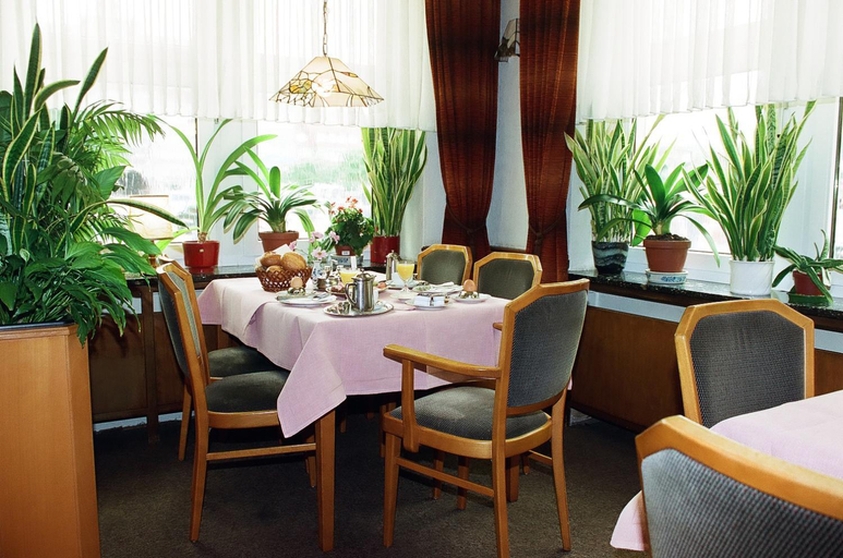 Food & Drinks, Hotel Delfthalle, Emden