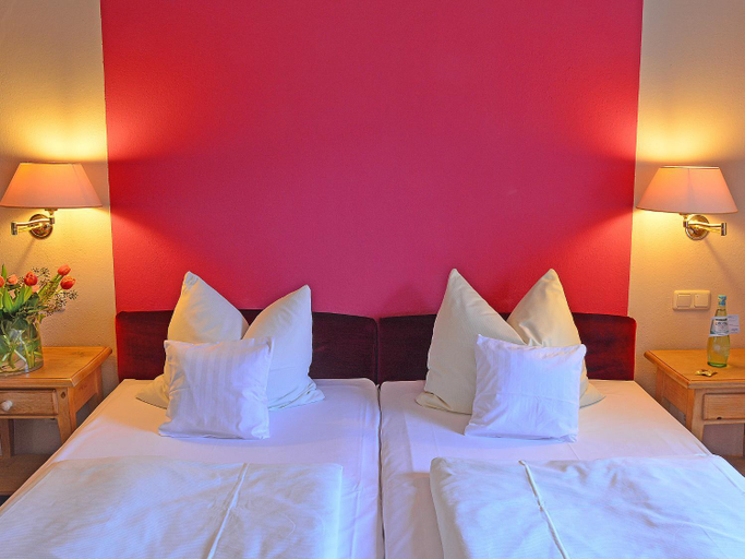 Bedroom, Landhotel Schloss Buttenheim, Bamberg