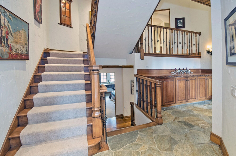 Interior 4, 349 Holden Rd. 5 Bedroom Home by RedAwning, Eagle