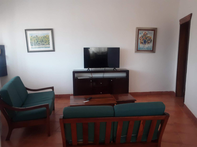 Others 4, Riyan Apartment, Kombo Saint Mary