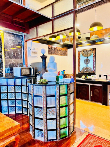 Food & Drinks 5, Crystal Sea Villa - Beautiful Beach Get-away, Pattaya