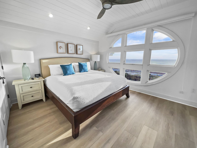 Bedroom 3, Views From Above 3 Bedroom Condo by RedAwning, Walton