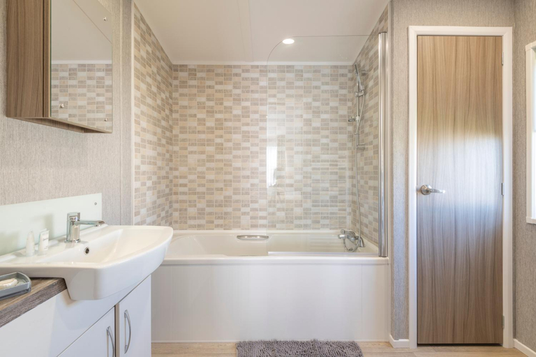 Bathroom 3, Marine Holiday Park, Denbighshire