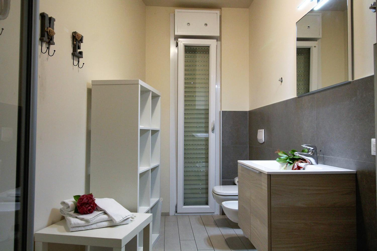 Bedroom 4, Residence Felice, Savona
