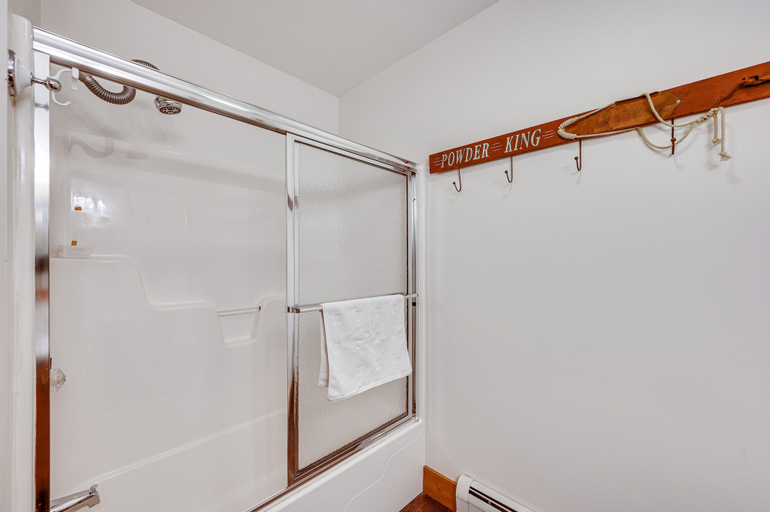 Bedroom 5, Ski-In Resort Family Condo with Deck at Jay Peak!, Orleans