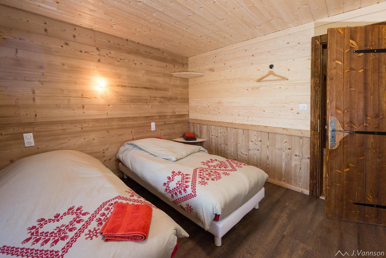 Bedroom 2, chalet des cyclistes, Vosges