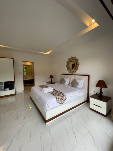 Bedroom 5, Royal Maharani Payogan, Gianyar