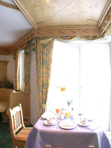 Food & Drinks 4, Hotel Garni Pradella, Landeck
