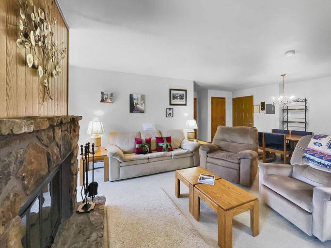 Living area 5, Bb103 Buffalo Ge 2br 2ba 2 Bedroom Condo by RedAwning, Summit