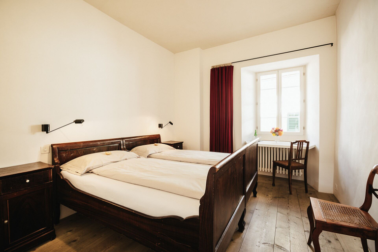 Bedroom 2, Hotel Albrici, Bernina