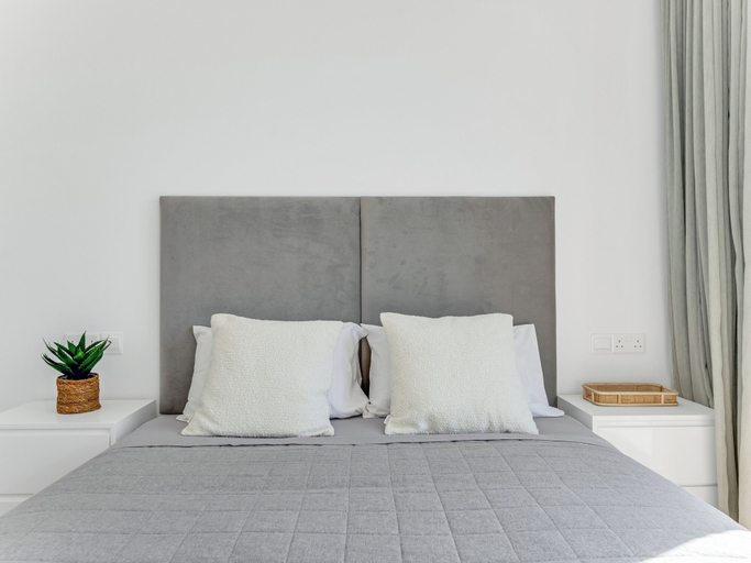 Bedroom 3, Sanders Olive - Chic 2-bdr Apt With Shared Pool