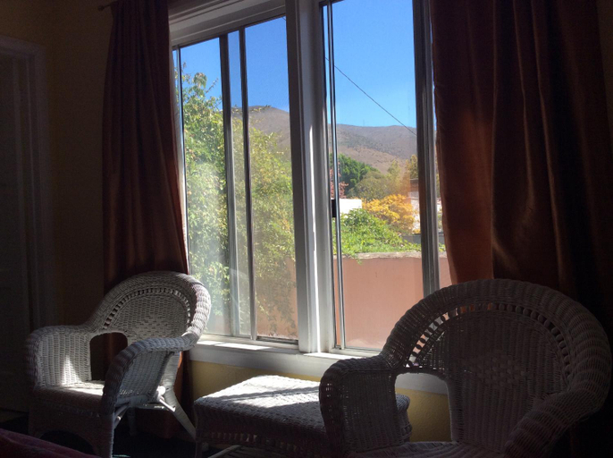Others 3, Los Padres Inn, San Luis Obispo