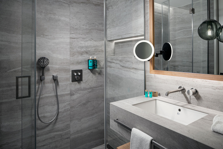 Bathroom 5, R16 Residences Prague, Praha 7