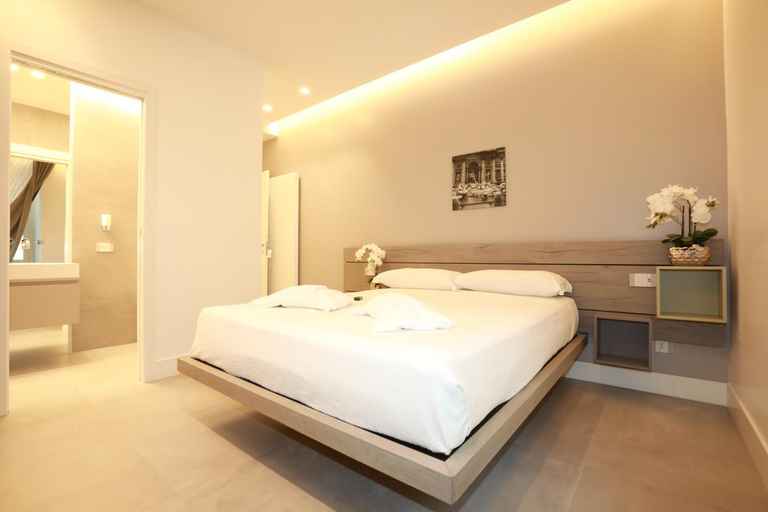 Others 5, Unique Luxury Stay, Roma