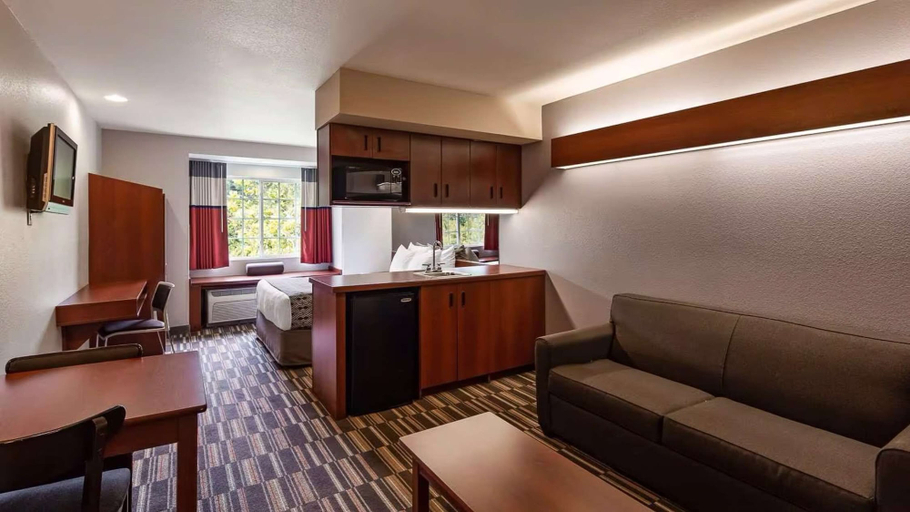 Others 5, Sonesta Essential Morgantown, Monongalia