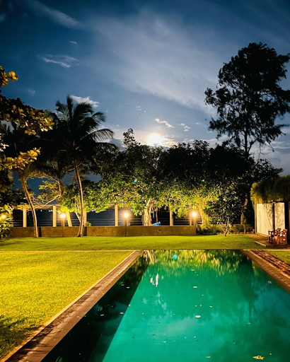Room 5, Tranquil Waters, Negombo