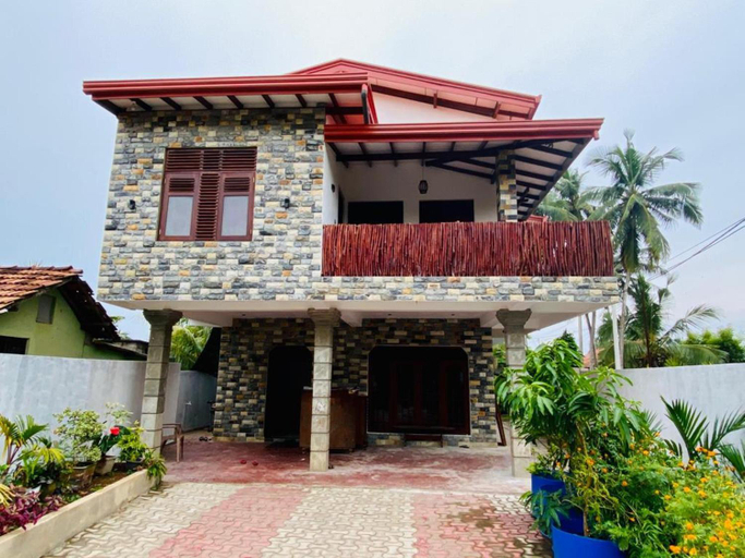 Others 5, Muru's Place, Dickwella