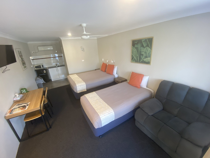 Bedroom 3, Woongarra Motel, Port Macquarie-Hastings - Pt B