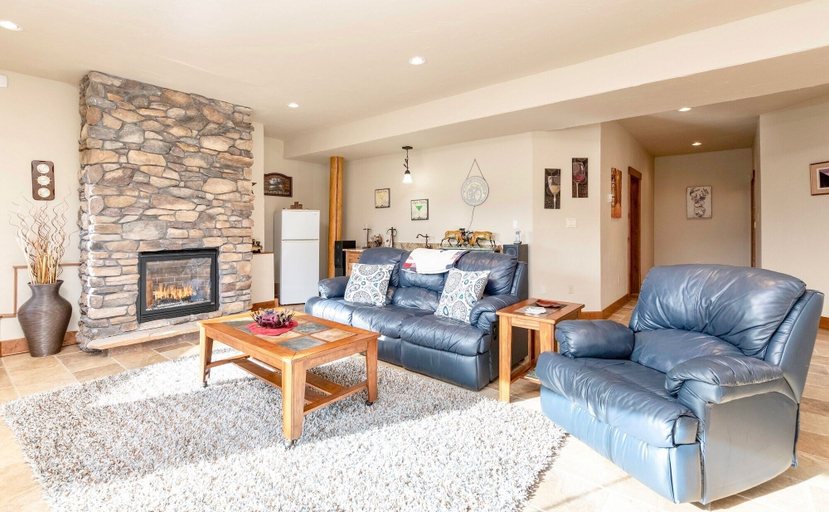 Living area 4, Elk Summit Vacation Home At Windcliff 5 Bedroom Home by RedAwning, Larimer