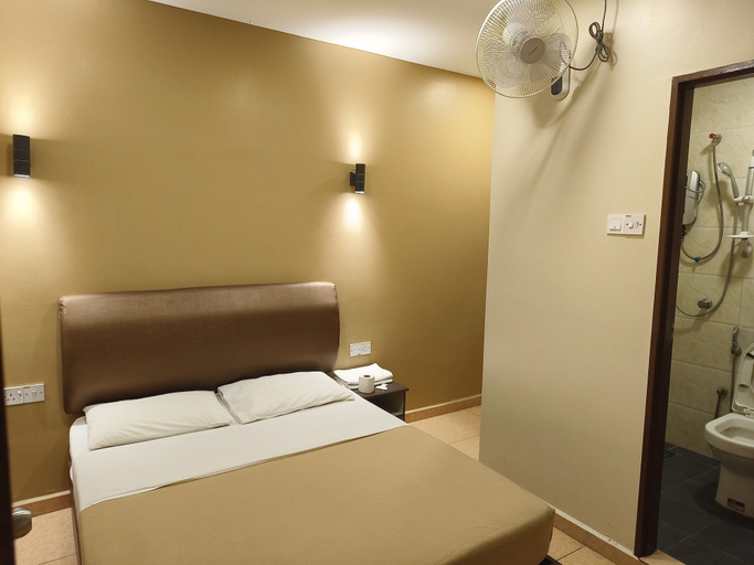 Bedroom 3, The Pines Hotel, Cameron Highlands
