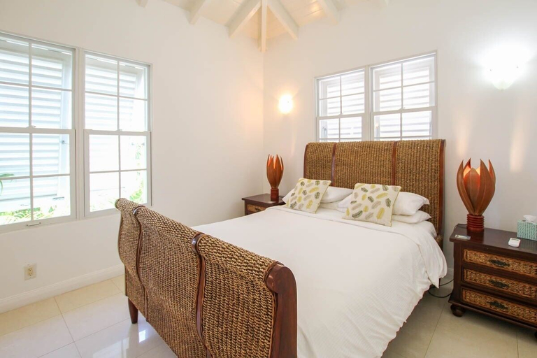 Bedroom 3, Large Townhouse with Plunge Pool, 3 mins from Beach - Turtle View 2 by BSL Rentals