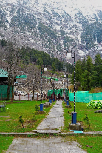 Others 3, Snowber Resorts, Ganderbal